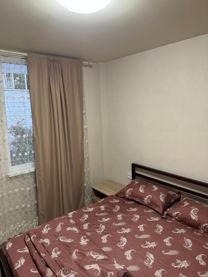 Гостевой Дом Колибри Hotell Gagra Exteriör bild